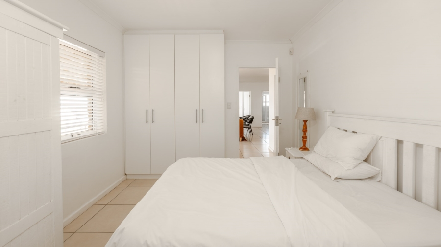 3 Bedroom Property for Sale in Struisbaai Western Cape